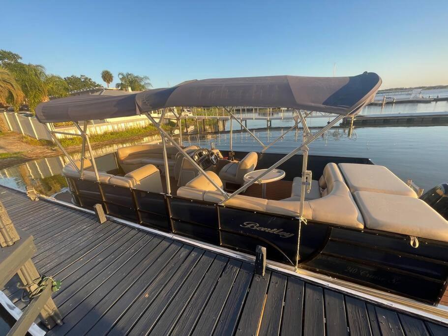 Lakefront Duplex With Pontoon Boat 2 Bedroom Hébergement de vacances *