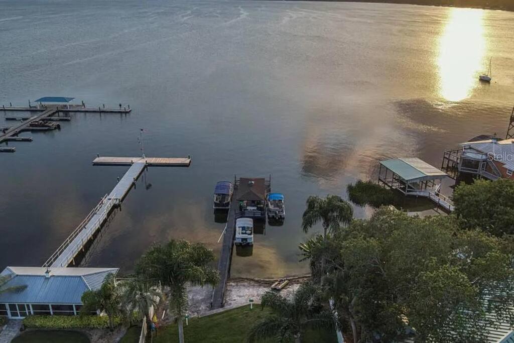 Lakefront Duplex With Pontoon Boat 2 Bedroom *
